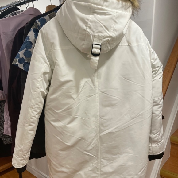 Winter jacket - Picture 2 of 7